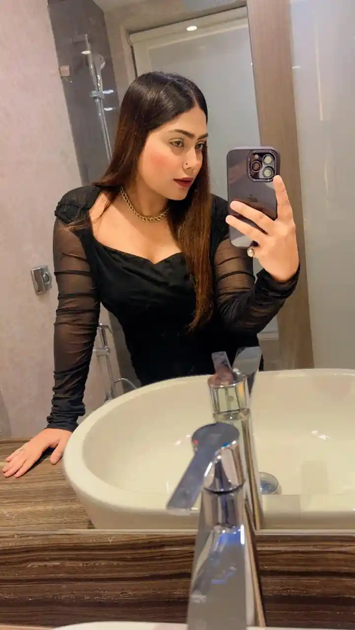 Riya - Private Moment 1