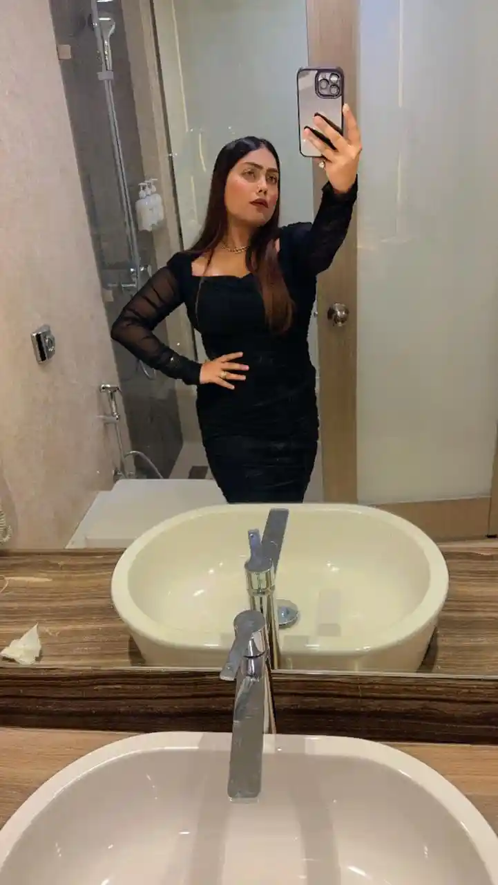 Riya - Private Moment 3