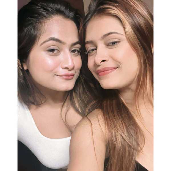 LAKME AND ULLU THREESOM