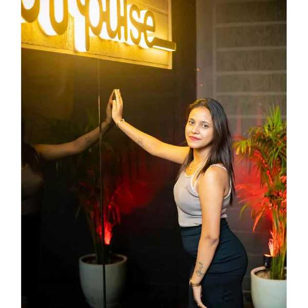 RAMP WALK MODEL ANANYA AVAILABLE - Gallery Image 4