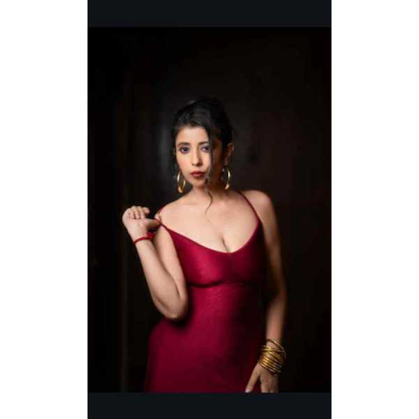 TEENAGE MODEL ARTHI AVAILABLE - Gallery Image 5